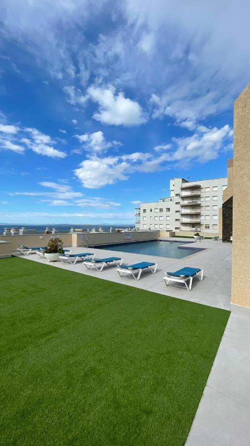 Luminoso Apartamento Frente Al Mar Con Piscina Roses Kültér fotó