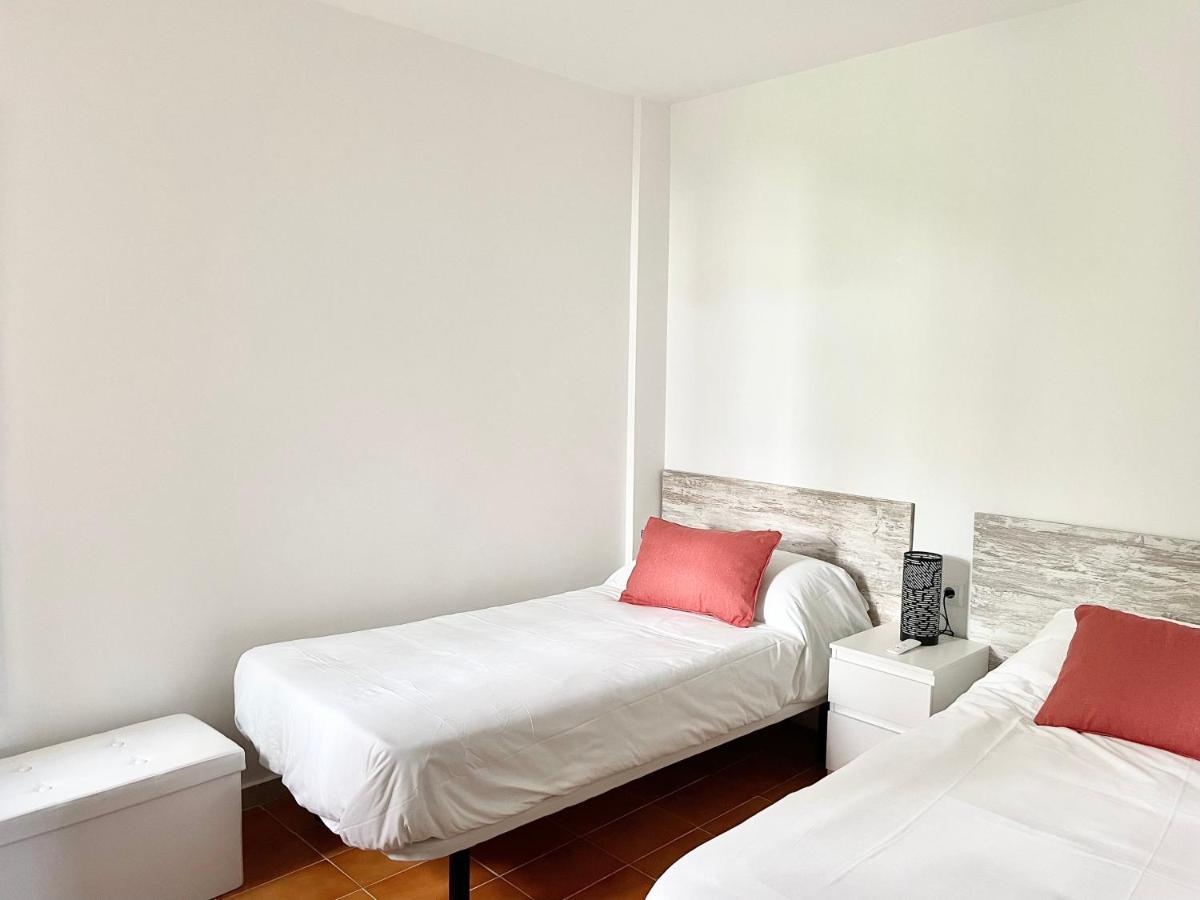 Luminoso Apartamento Frente Al Mar Con Piscina Roses Kültér fotó